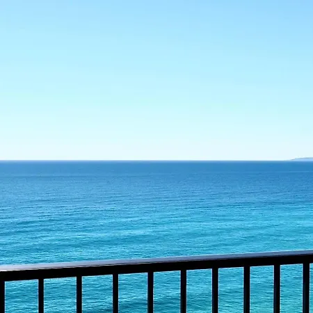 Vue Exceptionnelle !! Calme Et Lumineux Sur La Prestigieuse Route Des Sanguinaires à Apartamento *