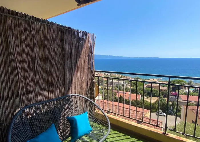 Vue Exceptionnelle !! Calme Et Lumineux Sur La Prestigieuse Route Des Sanguinaires A Apartment Ajaccio (Corsica)